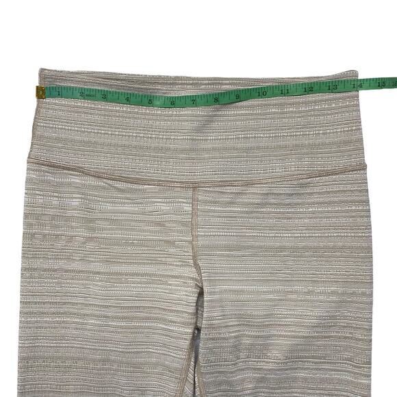 ATHLETA Jacquard Quail Tan Chaturanga Leggings Size Medium #293133 Textured Crop - Picture 6 of 8